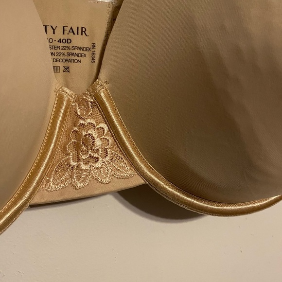 Vanity Fair Women's Tan Bra Adjustable Strap sz 49D - Picture 4 of 9
